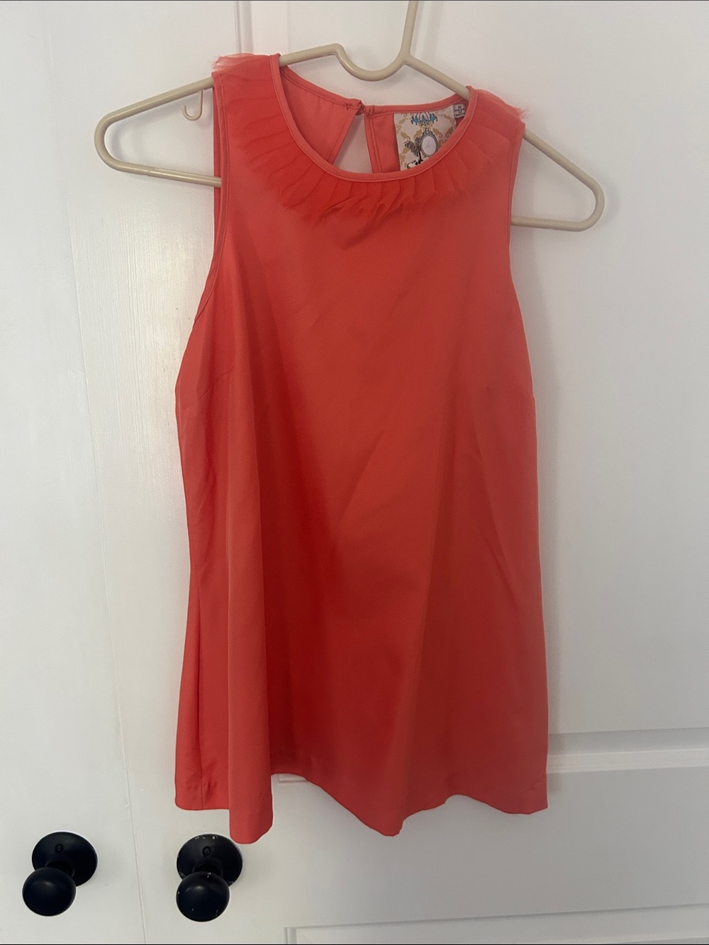 Coral Sleeveless Pleated-Neck Women's Silk Top. Small.